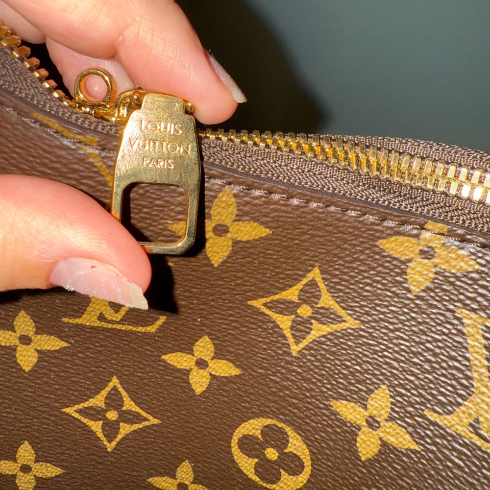 Louis Vuitton Brown Monogram Slouchy MM - Picture 3 of 7